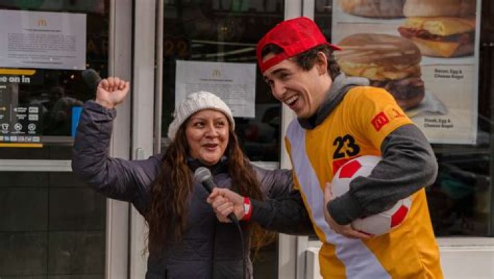 'SNL' Star Marcello Hernndez Talks TikTok Soccer Comedy Series (EXCLUSIVE)