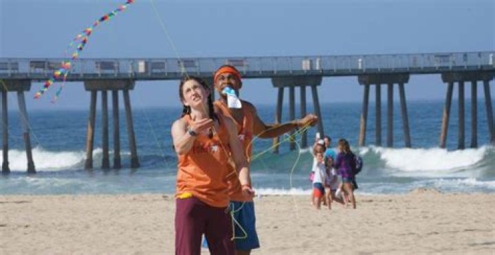 Are Becca Droz and Floyd Pierce Dating? 'Amazing Race' 2019 Spoilers