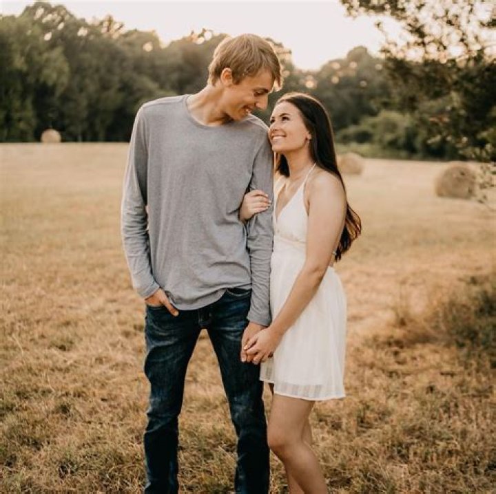 Carson Hocevar Girlfriend Peyton Lanphear Is A Cancer Survivor