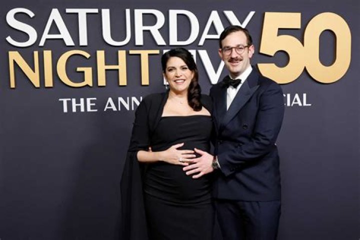 Cecily Strong and Pete Davidson Were Giving off Big "Departure" Vibes on 'SNL'