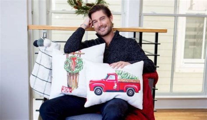 Craig of 'Southern Charm' Makes More Dough From Pillows Than Law