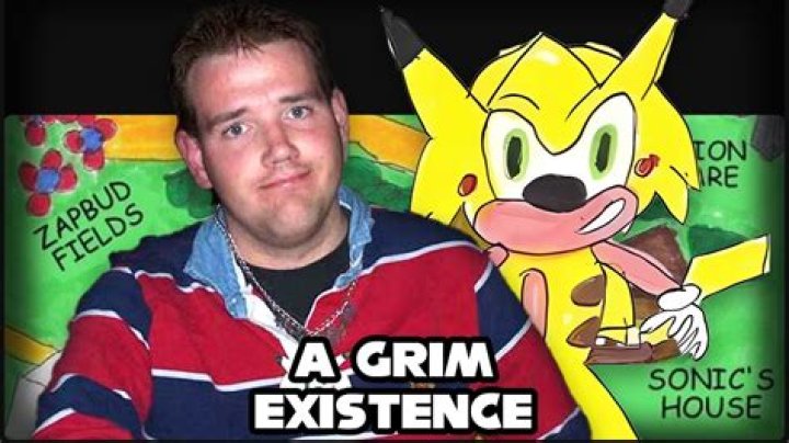 CwcvilleGuardian-Chris Chan Height, Weight, Net Worth, Age, Birthday, Wikipedia, Who, Nationality, B