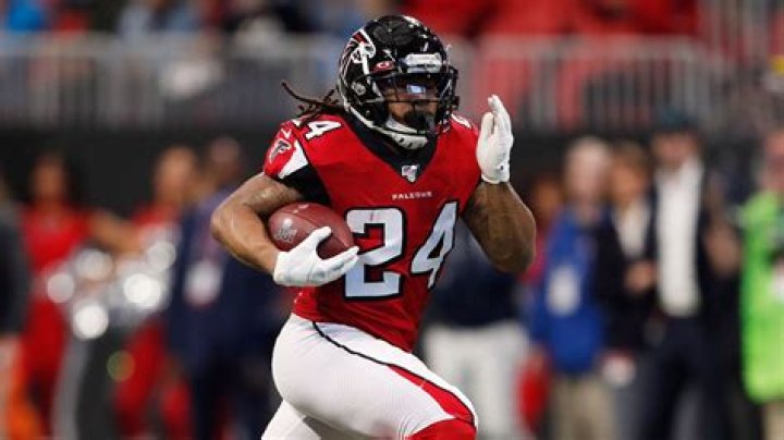Devonta Freeman [2023 Update]: Net Worth & Family