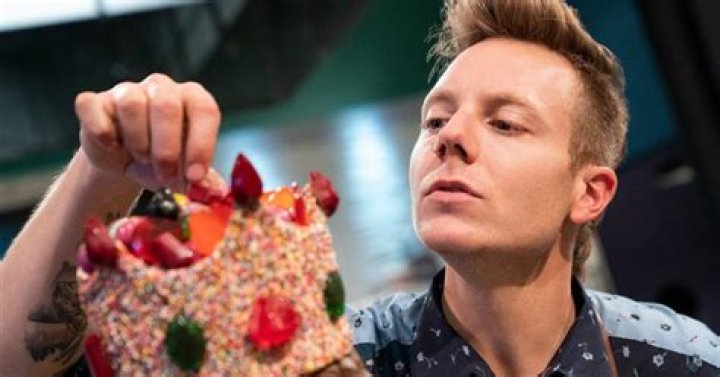 Everything We Know About Gonzo Jimenez From Bake Squad