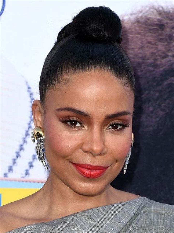 Exploring The Family Life Of The Talented Actress
