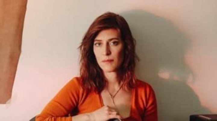Feist Height, Weight, Age, Family, Facts, Education, Biography