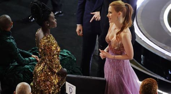 Here's How to Be a Seat Filler at The Grammys and Other Awards Shows |
