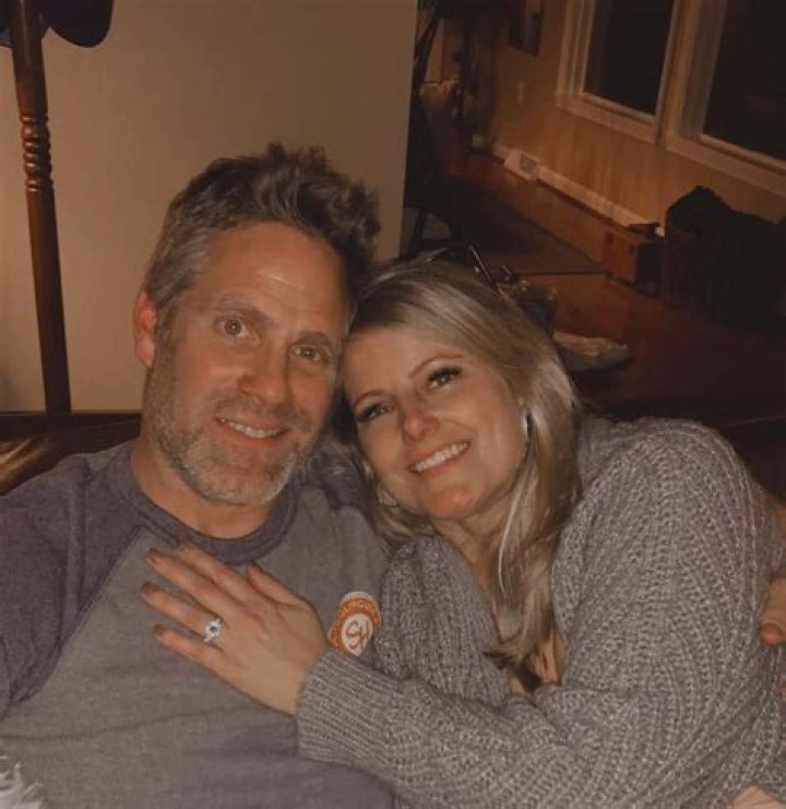 Is Jeff Devlin Married?