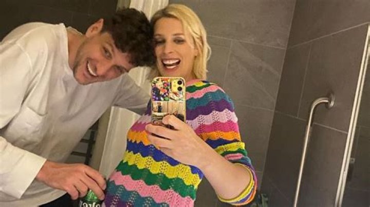 Is Sara Pascoe Pregnant? Who is Sara Pascoe Husband?