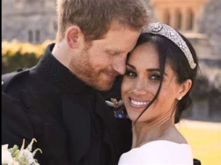Is Sasha Walpole Married? |