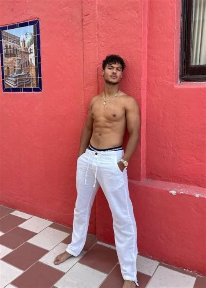 Jan Luis Castellanos | WeBlogy