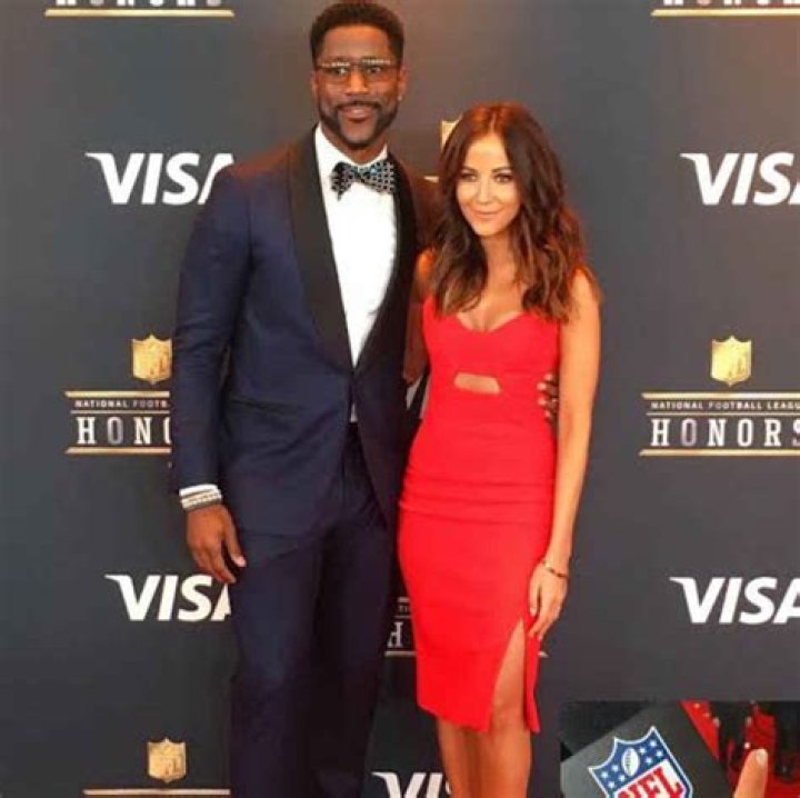 Kay Adams' Dating History Is a Short List, Because Dating's Hard