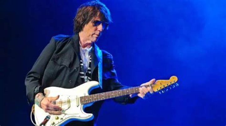 Legendary Blues-Rock Guitarist Jeff Beck Passes Away at Age 78