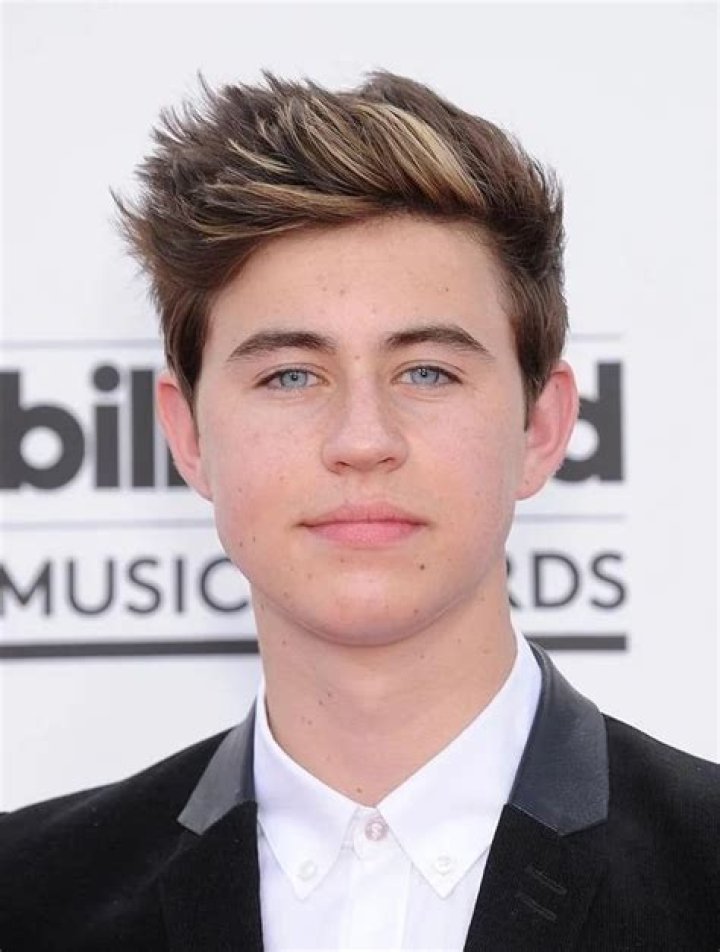 Nash Grier ·