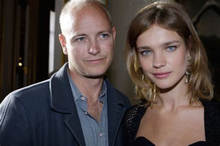 NovaVibe | Neva Portman |