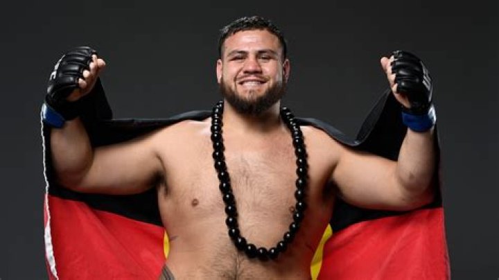 Tai Tuivasa ·