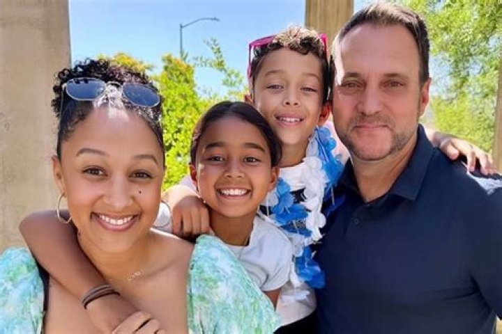 Timothy Mowry: Tia and Tamera Mowrys Fathers Life Story