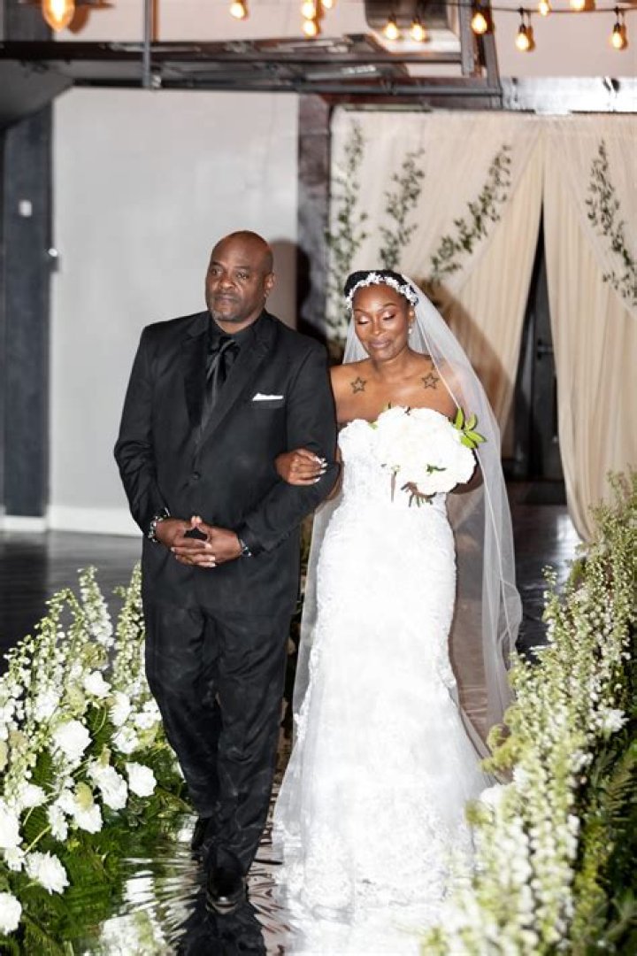 Unveiling Martin Lawrence's Marital Bliss: Discoveries From Exclusive Pictures
