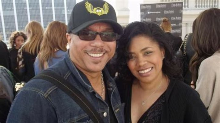 Unveiling The Enigmatic Spouse Of Howard Hewett: Discoveries And Insights