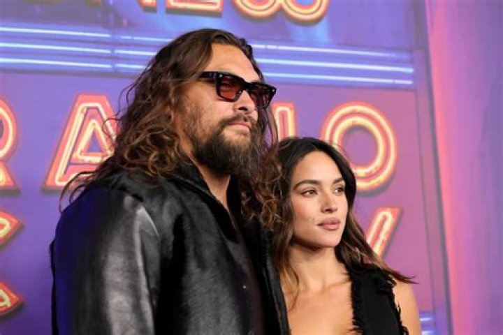 Unveiling The Enigmatic Woman Behind Ricardo Arjona: A Journey Of Discovery