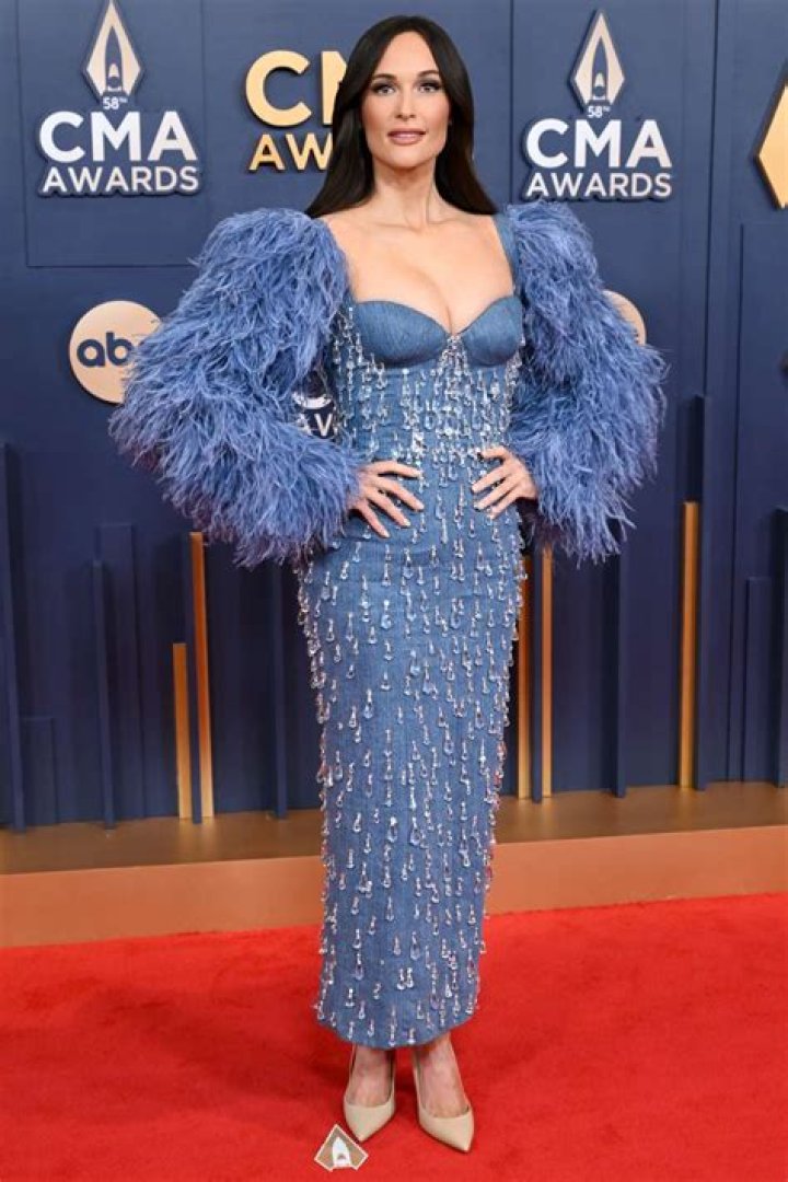 Unveiling The Secrets Of Kacey Musgraves' Stature: Height, Confidence, And Impact