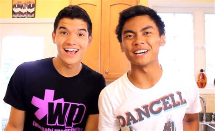 VlogJam | Alex Wassabi Net Worth