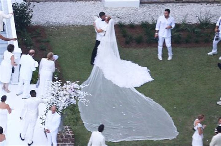 Was Katy Perry's Wedding Dress White When She Married Russell Brand?