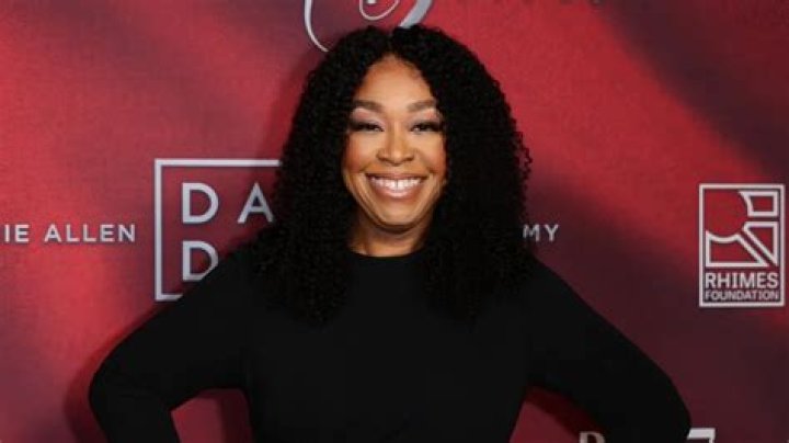 What's Shonda Rhimes' Net Worth? Details on the Creator of Shondaland