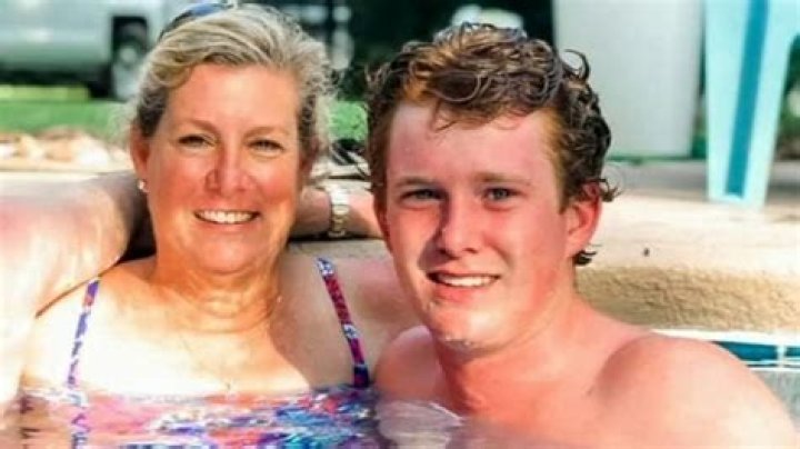 What caused the death of Maggie Peterson? ·