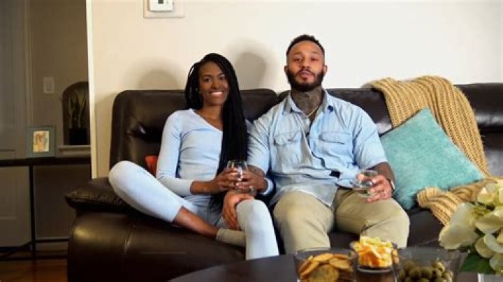 Who's Coming Back For The 'Married at First' Sight Spinoff, 'Couples Couch'?`