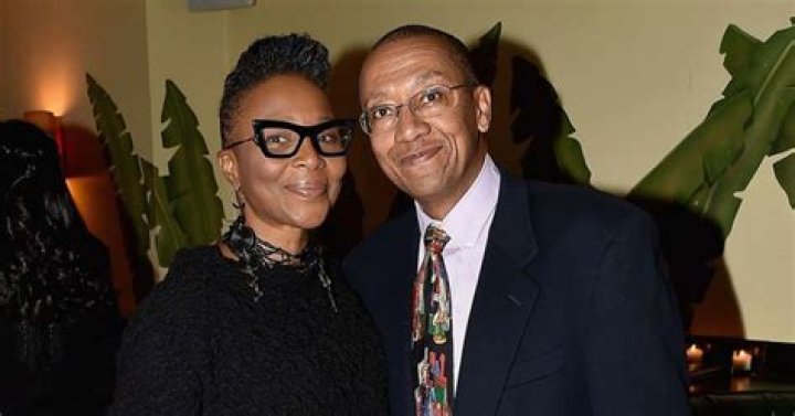 Who Is Dr. Roy Jonathan Cobb? Everything To Know About Suzzanne Douglas Husband ·