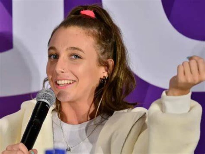 Who Is Emma Chamberlain? YouTube Star's Rise to Fame, Details ·
