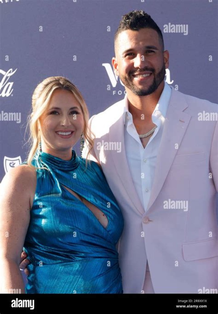 Who Is Jordan Laria? David Peralta Wife- Married Life And Kids
