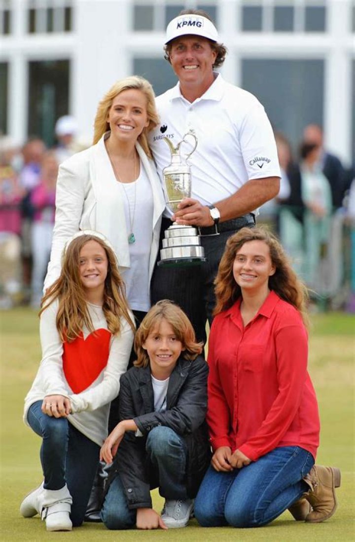 Who is Phil Mickelsons wife? Know all about Amy Mickelson