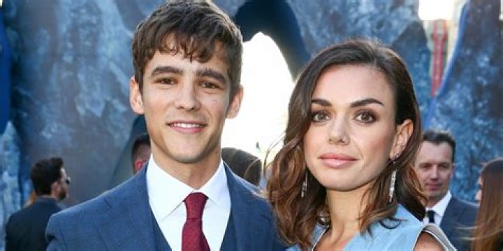 Wiki (Actor), Bio, Family, Girlfriend, Gay, Net Worth ·