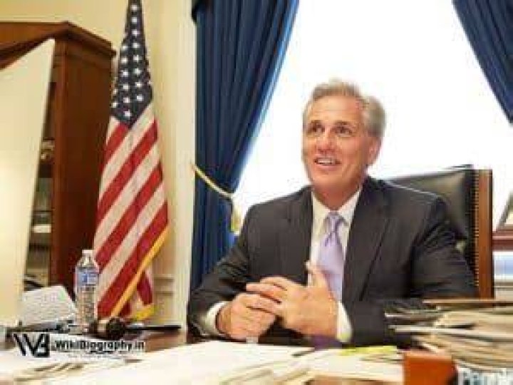 Wiki, Bio, Age, Height, District, Net Worth, Midterm Elections ·