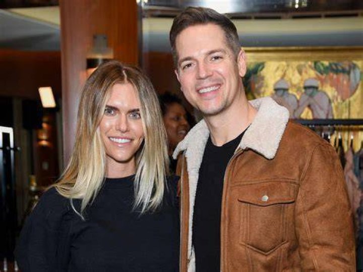 Wiki, Bio, Age, Wife, Net Worth, Casino ·